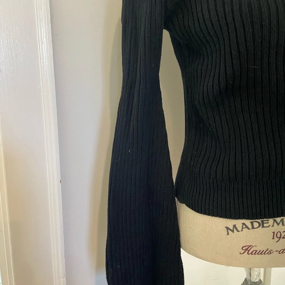 ENDLESS ROSE black sweater. - Picture 5 of 5